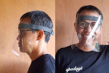 Singgih S Kartono, seorang desainer sekaligus enterpreneur asal Temanggung, Jawa Tengah.