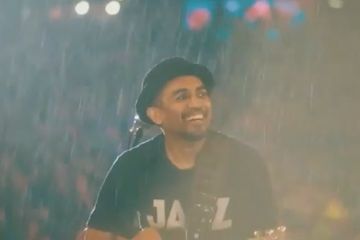 Deretan Lagu Glenn Fredly Nemenin Kisah Percintaan Netizen - Semua ...