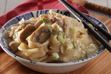 Resep Kwetiau Siram Enak Ini Tetap Menggoda Meskipun Tidak Digoreng Semua Halaman Sajian Sedap