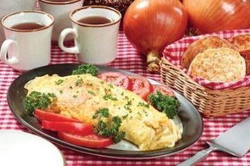 Jika waktu sahur segera habis, jangan panik, siapkan hidangan yang cepat, praktis, namun tetap sehat.
