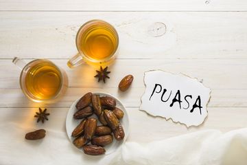Puasa Ramadan dapat membantu meningkatkan imunitas tubuh melawan virus.