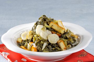 Cah Sayur Asin - Agar sayur kangkung empuk dan matang ...