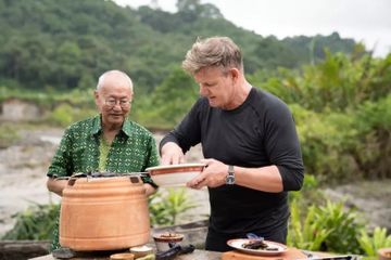 Gordon Ramsay Berguru Masak Rendang pada Chef William Wongso, Pakai Bahan Rendah Kolesterol