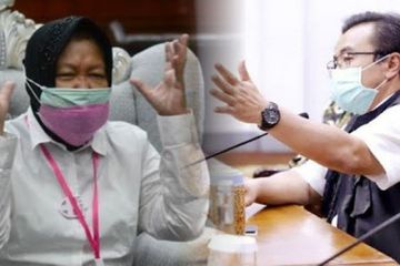 Walikota Surabaya Tri Rismaharini dan Direktur RSU Dr. Soetomo, dr. Joni Wahyuhaji.