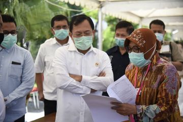 Menkes Terawan Agus Putranto jalani tes swab usai berkantor di berbagai daerah zona merah Covid-19