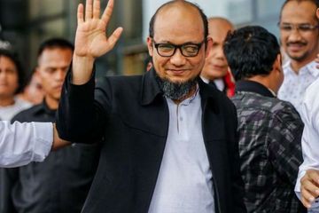 Novel Baswedan, penyidik senior KBK, dinyatakan terinfeksi virus corona penyebab Covid-19, dan jalani isolasi mandiri.