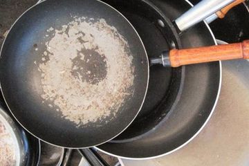 Wajan Teflon Baret-baret Jika Digunakan Memasak Bisa Berisiko Kanker?