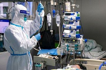 Sudah berjibaku menangani pasien virus corona dan kehilangan banyak anggota, Ikatan Dokter Indonesia (IDI) masih pula dihujat warganet.