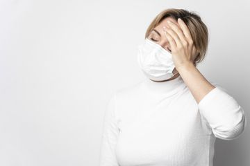Cara mudah obati infeksi virus corona di rumah