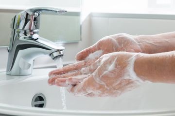 Rajin cuci tangan adalah salah satu protokol Covid-19 yang harus dipatuhi.