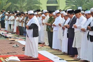 Ulama Minta Warga di Zona Merah  Covid-19 Agar Salat Idul Adha di Rumah Saja