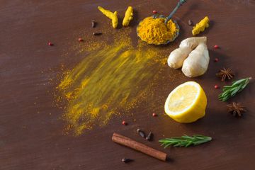 Yuk Coba Manfaat Masker Lemon Dan Kunyit Untuk Mengatasi Jerawat Semua Halaman Intisari