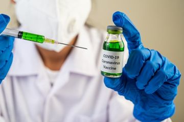 Untuk tekan penyebaran infeksi Covid-19, WHO tetapkan skema 3 kelompok yang akan didahulukan untuk mendapakan vaksin virus corona bila uji klinis berhasil.