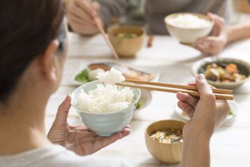 Penyandang Diabetes Ternyata Boleh Makan Enak Asalkan Menjaga Porsi