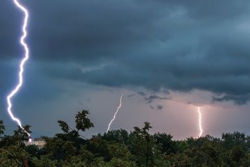 Ramalan cuaca hari ini