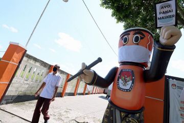 Pakar Epidemiologi tuding ada upaya pengurangan testing Covid-19 demi Pilkada.