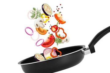 LocknLock Easy Frypan hadir menjadi solusi kegiatan memasak sehari-hari yang sehat dan hemat.