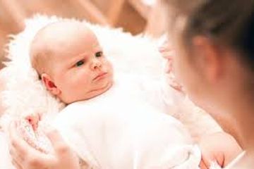 Sembelit pada bayi perlu diatasi karena bisa membuat rasa tidak nyaman di perut yang berakibat rewel.