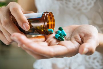 Obat Program Hamil Perempuan, Lebih Dekat dengan Clomiphene Citrate, Pahami Efek Sampingnya