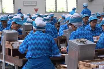 Dewan Perwakilan Rakyat memastikan Undang-undang  Cipta Kerja tidak menghilangkan hak cuti hamil hingga hingga hak cuti haid bagi buruh/pegawai wanita.