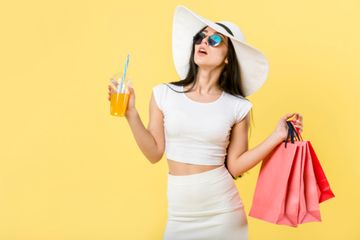Wanita muda yang masih haid jarang terkena serangan jantung karena dilindungi oleh hormon estrogen. 
