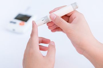 Pertolongan Pertama Gula Darah Rendah pada Penyandang Diabetes