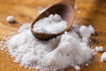 Penyandang hipertensi dan diabetes diminta sangat mengurangi garam karena dampaknya pada tubuh sungguh  luar biasa.