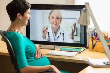 Pemeriksaan antenatal atau pemeriksaan kehamilan dapat dilakukan secara telemedicine selama pandemi Covid-19.