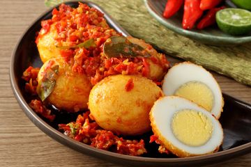 Resep Balado Telur Enak Kreasi Telur Ayam Sederhana Namun Rasanya Bikin Nagih Semua Halaman Sajian Sedap