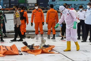 Gawat, Tim Pencarian Korban dan Pesawat Sriwijaya Air SJ-182 Reaktif Covid-19
