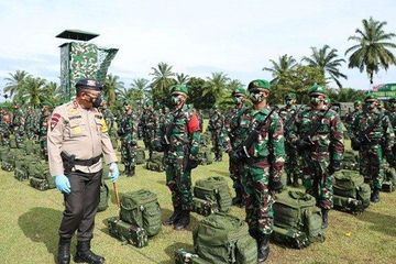 450 Prajurit Batalyon 122/Tombak Sakti tengah bersiap berangkat ke Papua