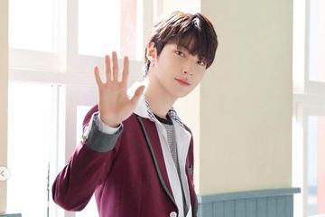 Jelang Perilisan Lagu Ost Drama True Beauty Hwang In Yeop Unggah Foto Saat Di Studio Rekaman Netizen Duh Bang Makin Cakep Semua Halaman Grid Id