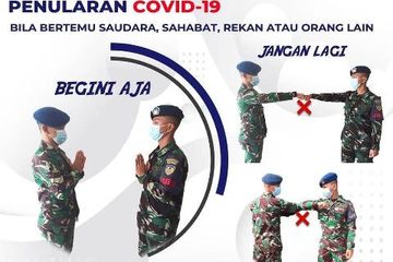 Cara salam atau menyapa orang lain di masa pandemi Covid-19. Cukup mengatupkan kedua belah tangan di depan dada sambil menjaga jarak berdiri.