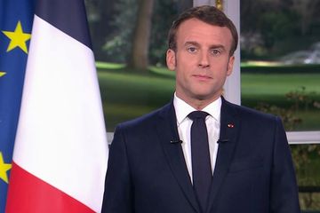 Presiden Emmanuel Macron Ditampar di Depan Umum, Ini Dampak Kesehatannya