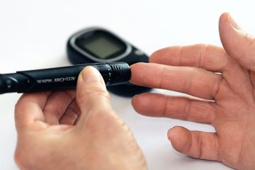 Lebih dari 10,8 juta orang menderita diabetes per tahun 2020.  Baik diabetes tipe 1 maupun tipe 2.
