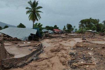 Banjir Bandang Flores Timur, 63 Warga Tewas Tertimbun Longsor, Terkendala Evakuasi