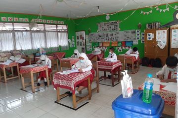 Sekolah Tatap Muka Kembali Digelar, Menkes Budi Ungkap Beberapa Aturan: 'Bapak Presiden Minta...'