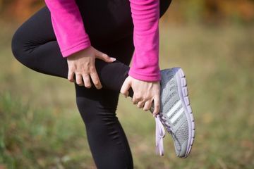 Solusi Ampuh Atasi Nyeri Kaki, Segera Lakukan 5 Cara Ini di Rumah