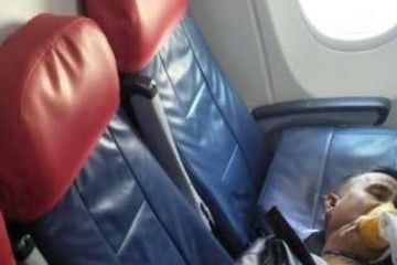 Wabup Kepulauan Sangihe meninggal dunia di pesawat.
