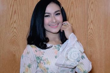 Julukan Ratu Julid Bak Selalu Tak Lepas dari Kulit, Iis Dahlia ...
