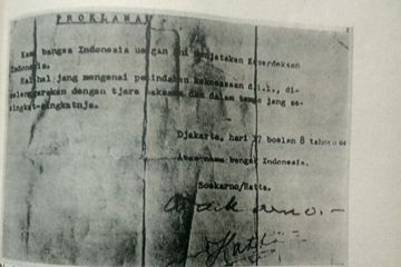 Kemerdekaan indonesia dimulai sejak dibacakannya