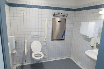 23 Mimpi Melihat Kotoran Manusia Di Wc