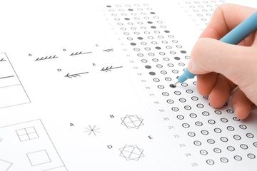 Anggota parlemen Queensland di Australia, diminta menjalani tes IQ dan dipecat jika mereka menolak atau memiliki IQ di bawah rata-rata. 