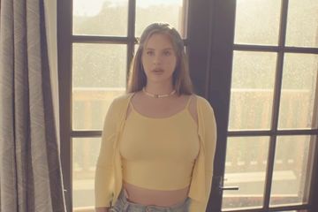 Lana Del Rey Nonaktifin Semua Akun Media Sosialnya, Alasannya ...