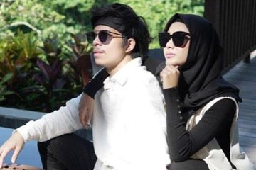 Usai Disumpahi Anaknya Terlahir Cacat, Aurel Hermansyah Menangis saat Bertemu Sang Pelaku: 'Saya Bolak-balik ke Psikolog, Hati Saya Sakit'
