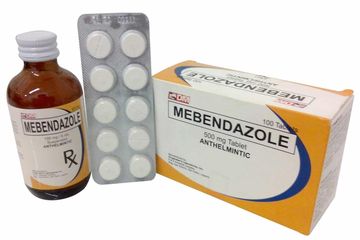 Obat cacing mebendazole.