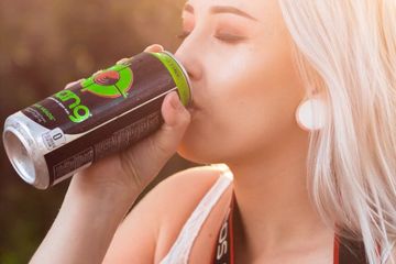 Minuman Energi Membuat Gadis 17 Tahun Ini Mengalami Kram Jantung