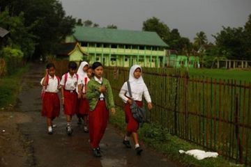 Healthy Move, 5 Alasan Si Kecil Lebih Baik Berjalan Kaki ke Sekolah
