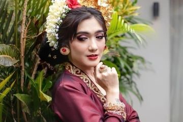 Dulu Terkenal dan Banyak Penggemar, Artis Cantik ini Justru ...
