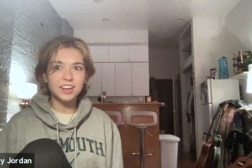 Eksklusif Snail Mail Nggak Nyangka Orang Indonesia Hafal Lirik Lagu Lagunya Dan Janji Bakal Kembali Ke Sini Hai